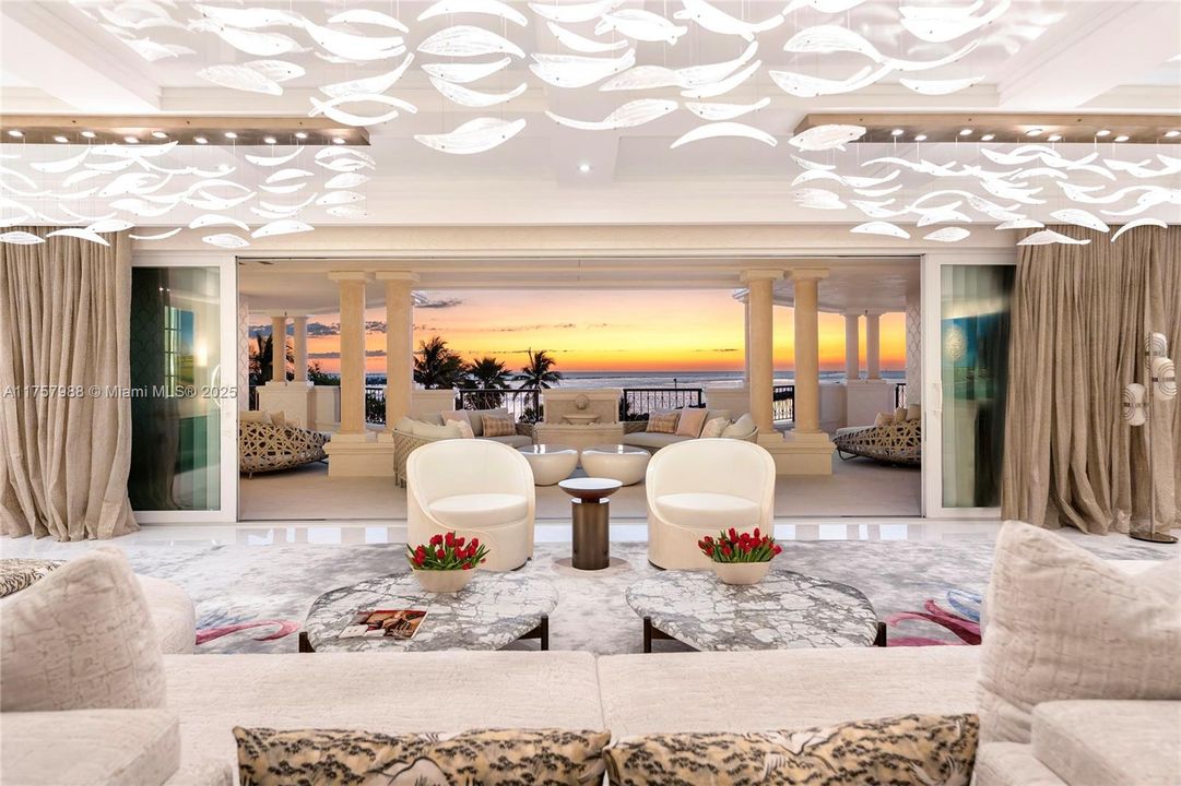 En Venta: $27,500,000 (5 camas, 6 baños, 6820 Pies cuadrados)