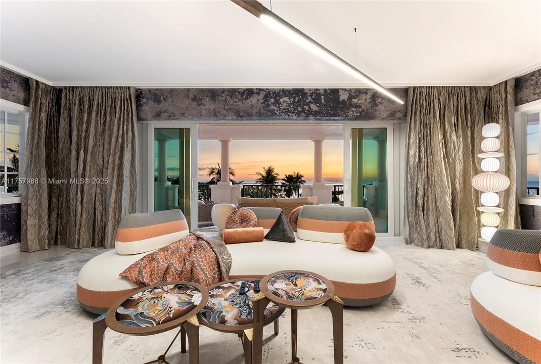 En Venta: $27,500,000 (5 camas, 6 baños, 6820 Pies cuadrados)