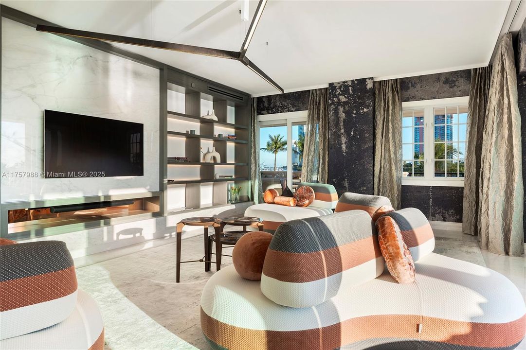 En Venta: $27,500,000 (5 camas, 6 baños, 6820 Pies cuadrados)