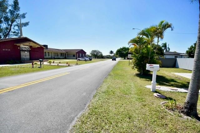 Recently Rented: $3,600 (4 beds, 2 baths, 1784 Square Feet)