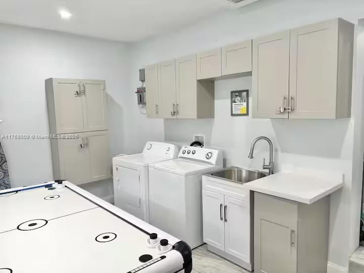 Recently Rented: $3,600 (4 beds, 2 baths, 1784 Square Feet)