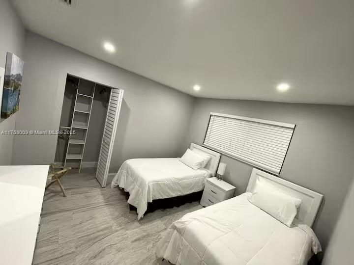 Recently Rented: $3,600 (4 beds, 2 baths, 1784 Square Feet)