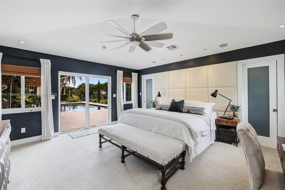 Recently Sold: $2,150,000 (5 beds, 3 baths, 2876 Square Feet)