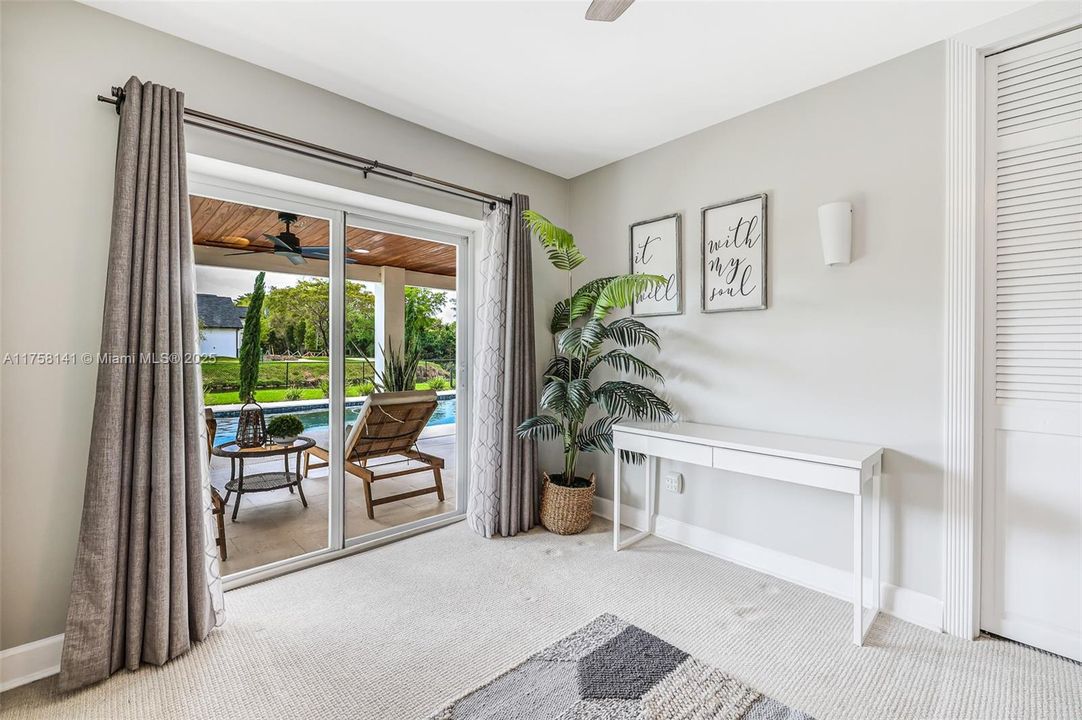 Recently Sold: $2,150,000 (5 beds, 3 baths, 2876 Square Feet)