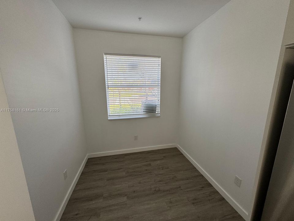 Recently Rented: $3,000 (3 beds, 2 baths, 0 Square Feet)