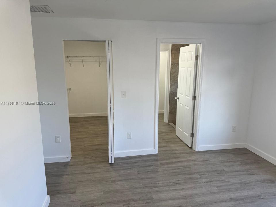 Recently Rented: $3,000 (3 beds, 2 baths, 0 Square Feet)