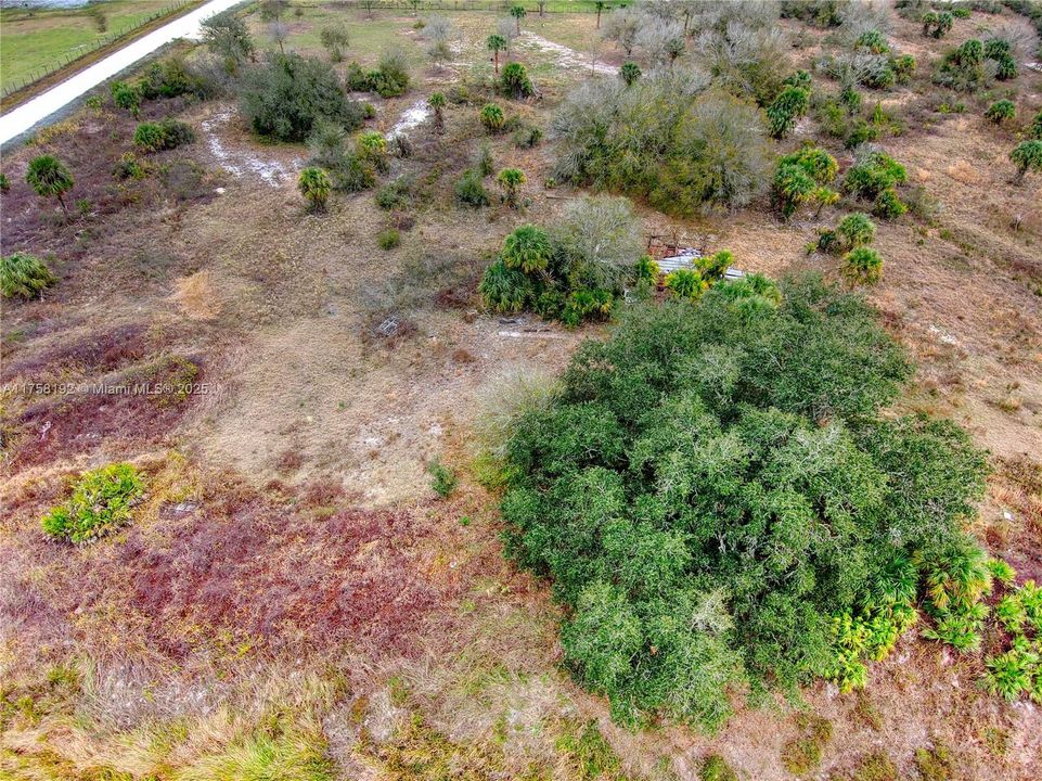 待售: $40,000 (1.25 acres)