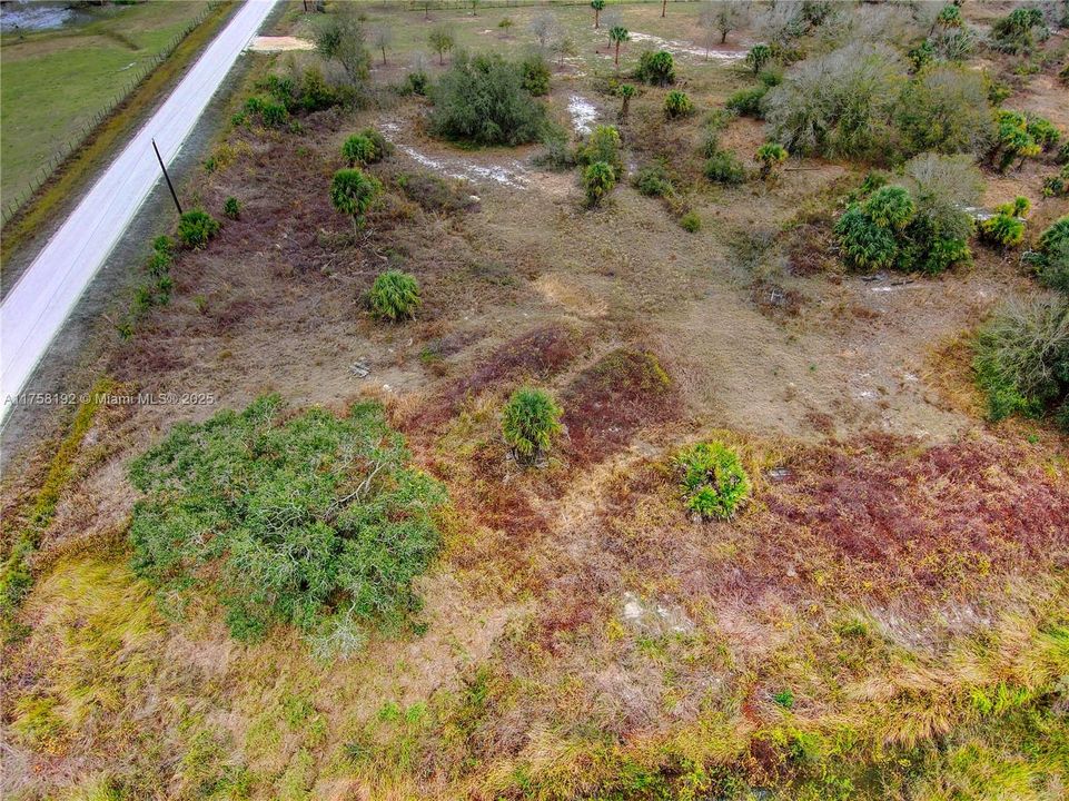 待售: $40,000 (1.25 acres)