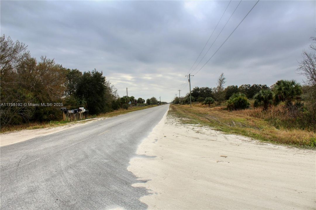 待售: $40,000 (1.25 acres)