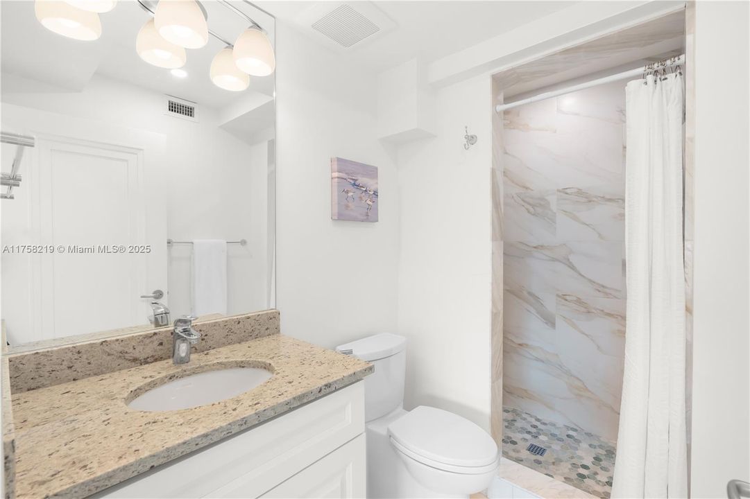 For Rent: $15,000 (5 beds, 5 baths, 2926 Square Feet)