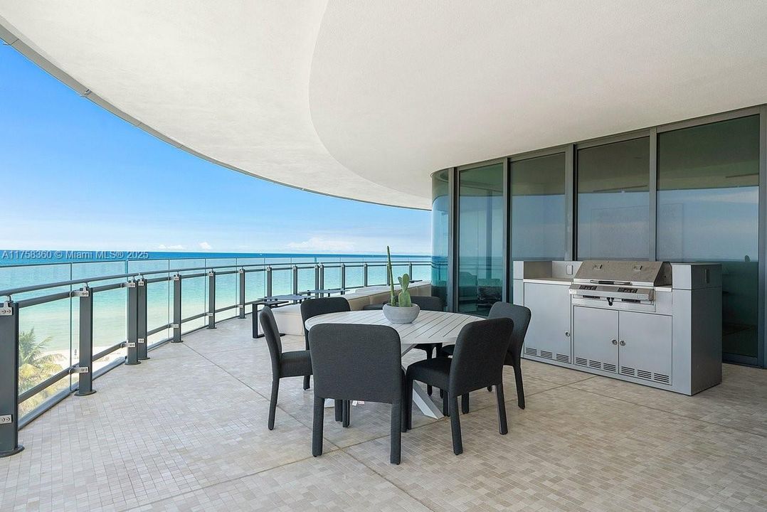 En Venta: $8,600,000 (3 camas, 3 baños, 2233 Pies cuadrados)