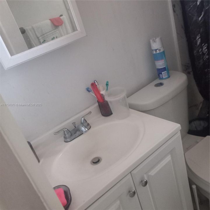 Activo con contrato: $590,000 (0 camas, 0 baños, 1944 Pies cuadrados)