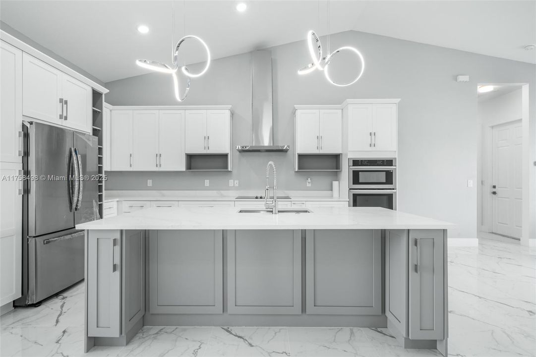 最近租的: $2,800 (3 贝兹, 3 浴室, 1916 平方英尺)