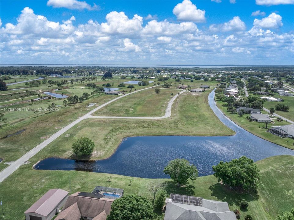 最近租的: $2,800 (3 贝兹, 3 浴室, 1916 平方英尺)