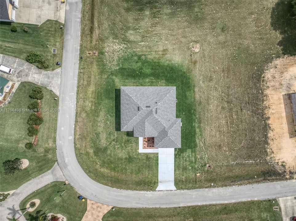 最近租的: $2,800 (3 贝兹, 3 浴室, 1916 平方英尺)