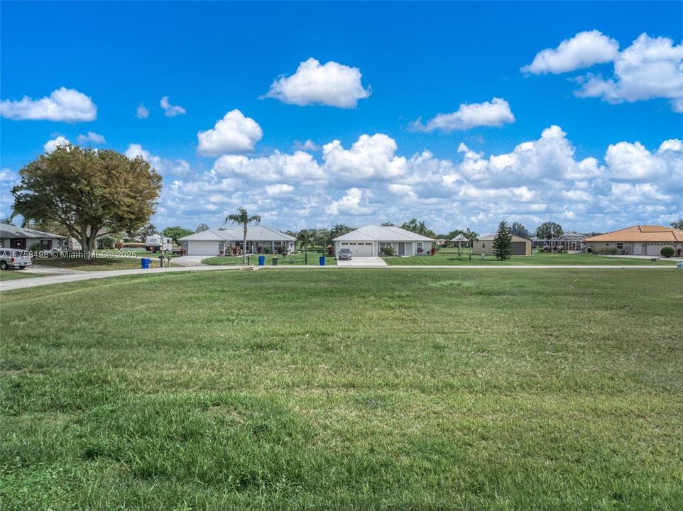 最近租的: $2,800 (3 贝兹, 3 浴室, 1916 平方英尺)