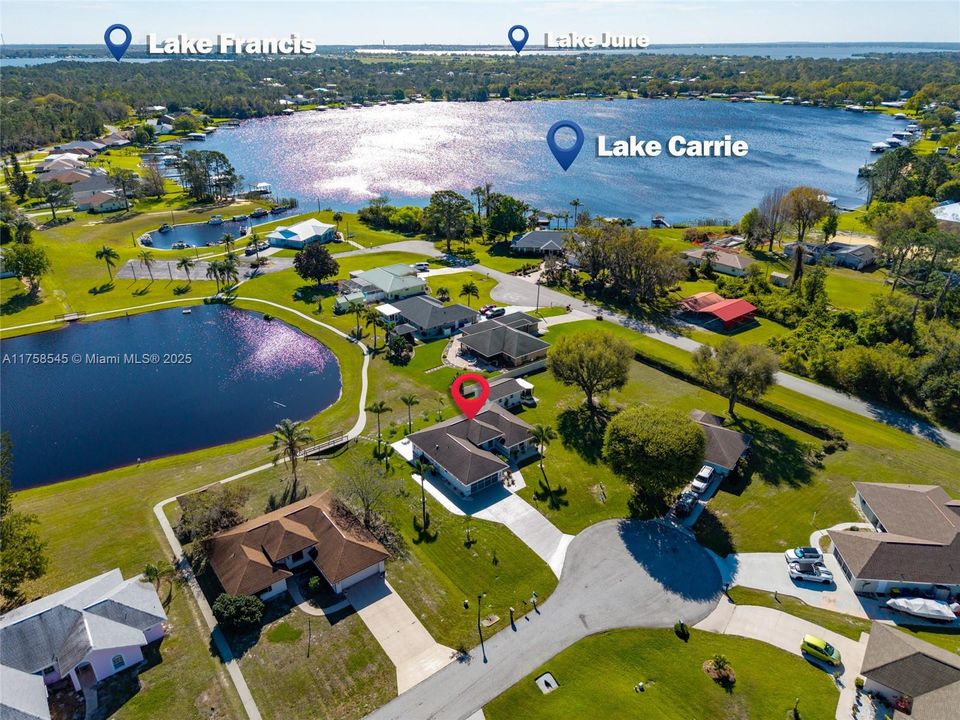 House overlooking the pond and just 100 yards from the marina and club house.