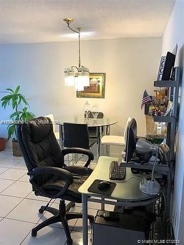 Recently Rented: $2,000 (2 beds, 2 baths, 1000 Square Feet)