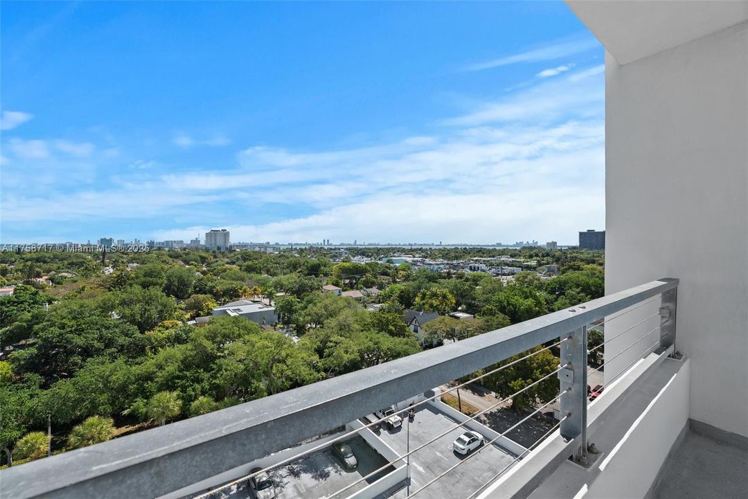 Vendido Recientemente: $399,000 (0 camas, 1 baños, 824 Pies cuadrados)