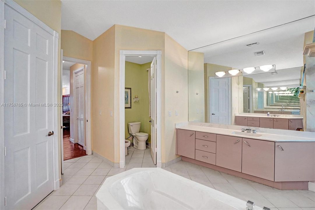 Недавно арендовано: $7,000 (5 спален, 3 ванн, 3309 Квадратных фут)