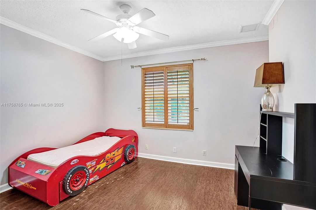 Недавно арендовано: $7,000 (5 спален, 3 ванн, 3309 Квадратных фут)