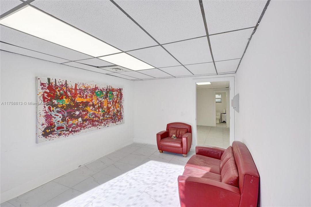 最近售出: $850,000 (0 贝兹, 0 浴室, 0 平方英尺)