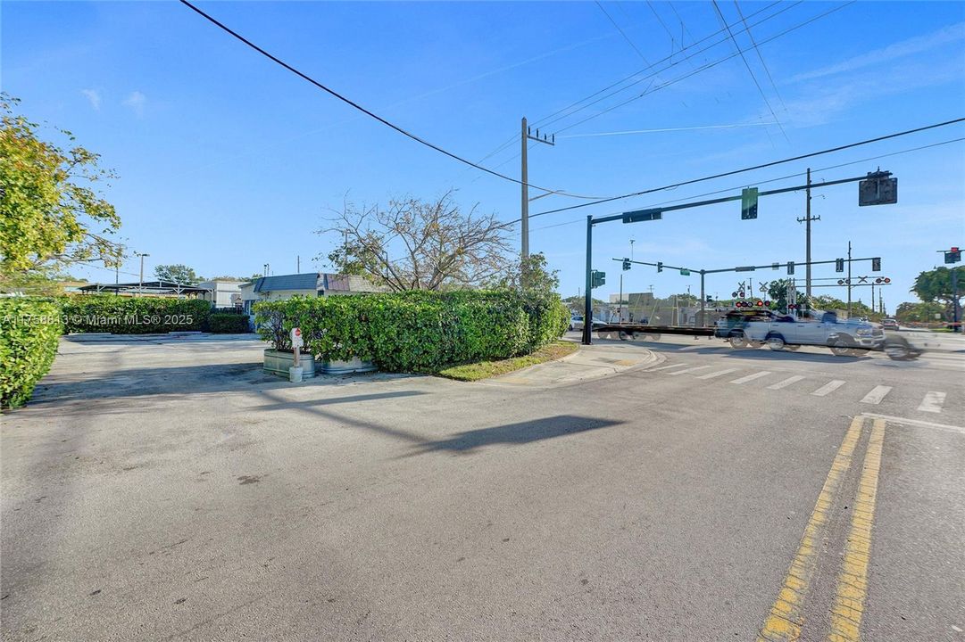 最近售出: $850,000 (0 贝兹, 0 浴室, 0 平方英尺)