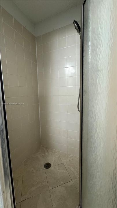 Recientemente alquilado: $1,400 (2 camas, 2 baños, 1033 Pies cuadrados)