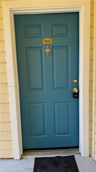 Recientemente alquilado: $1,400 (2 camas, 2 baños, 1033 Pies cuadrados)