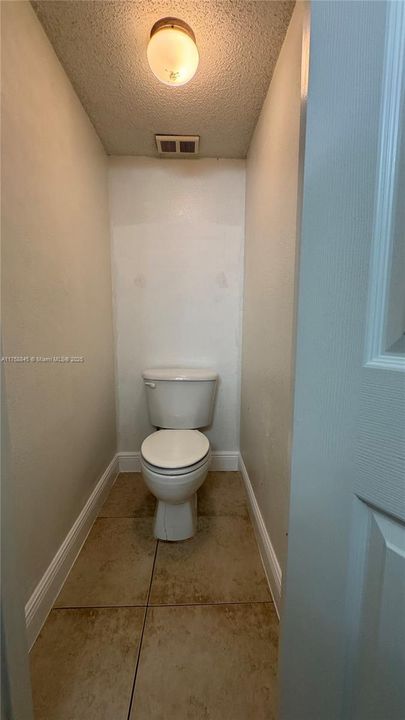 Recientemente alquilado: $1,400 (2 camas, 2 baños, 1033 Pies cuadrados)