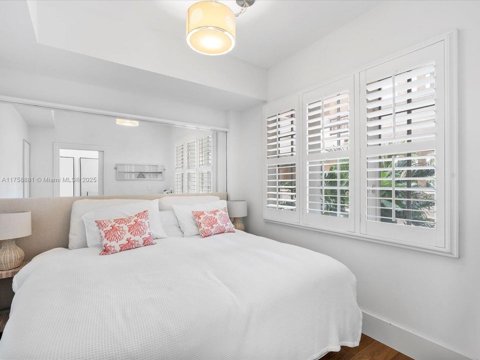 Vendido Recientemente: $2,759,000 (3 camas, 2 baños, 1875 Pies cuadrados)