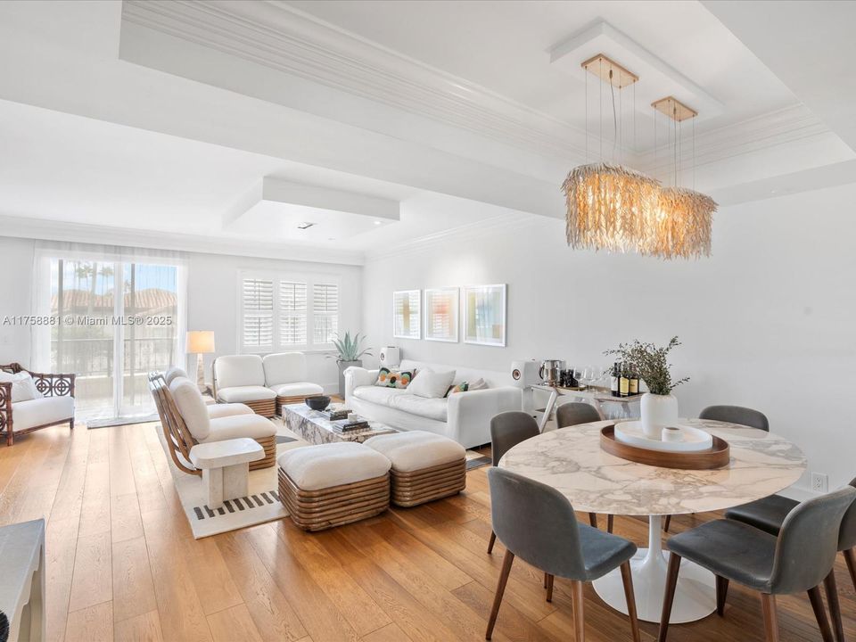 Vendido Recientemente: $2,759,000 (3 camas, 2 baños, 1875 Pies cuadrados)