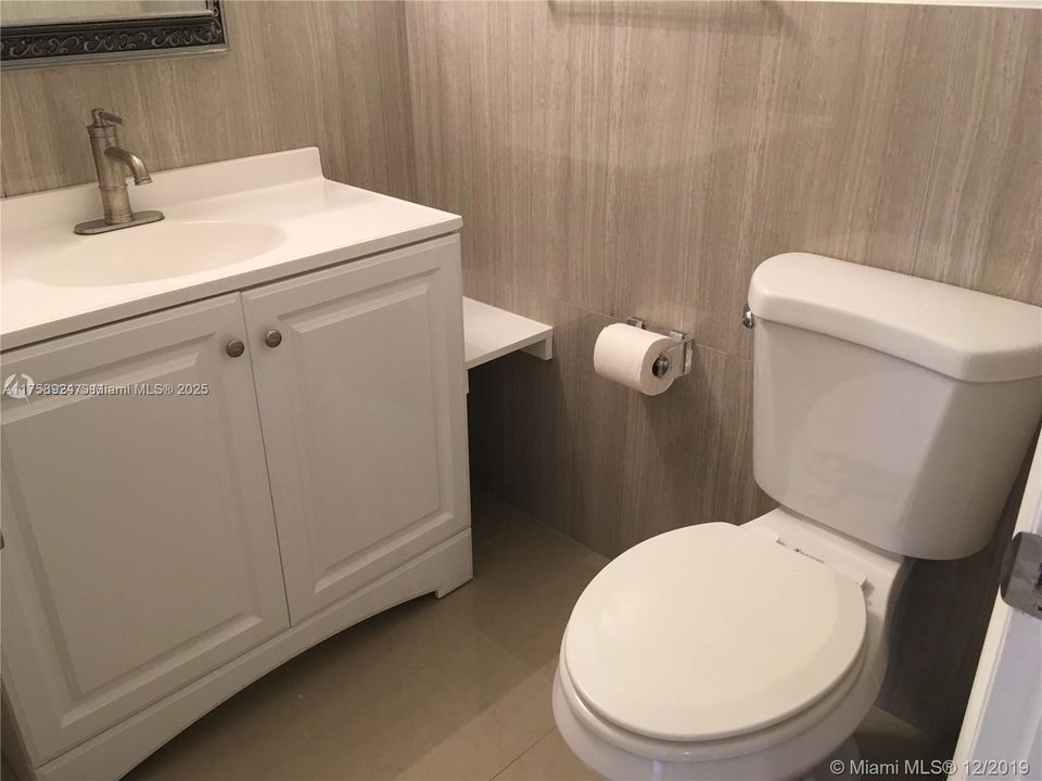 最近租的: $3,600 (3 贝兹, 2 浴室, 2083 平方英尺)