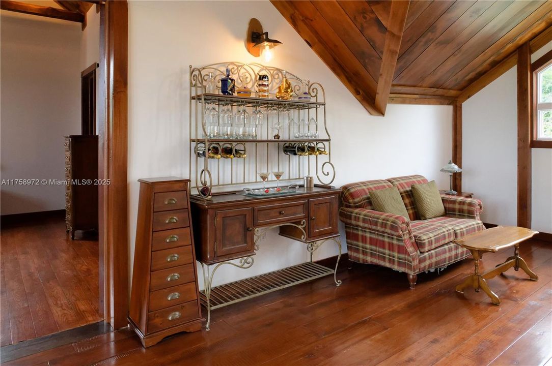 For Sale: $3,500,000 (5 beds, 4 baths, 0 Square Feet)