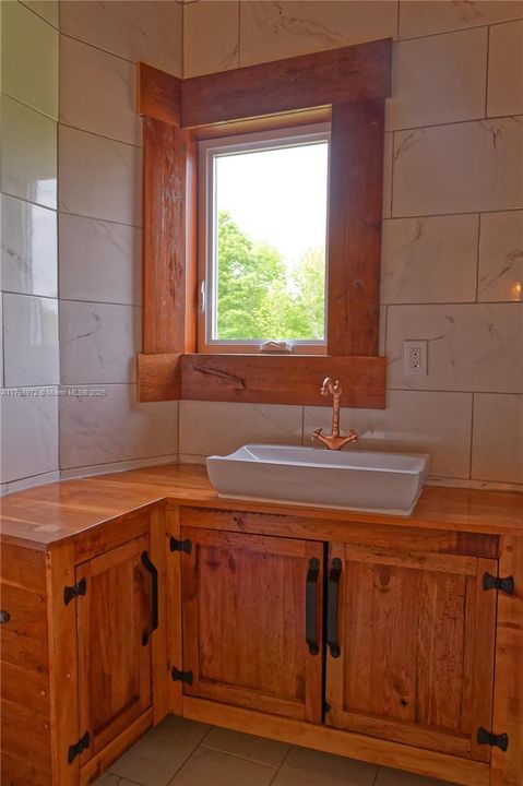 For Sale: $3,500,000 (5 beds, 4 baths, 0 Square Feet)