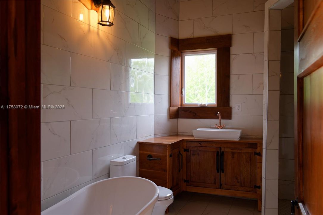 For Sale: $3,500,000 (5 beds, 4 baths, 0 Square Feet)