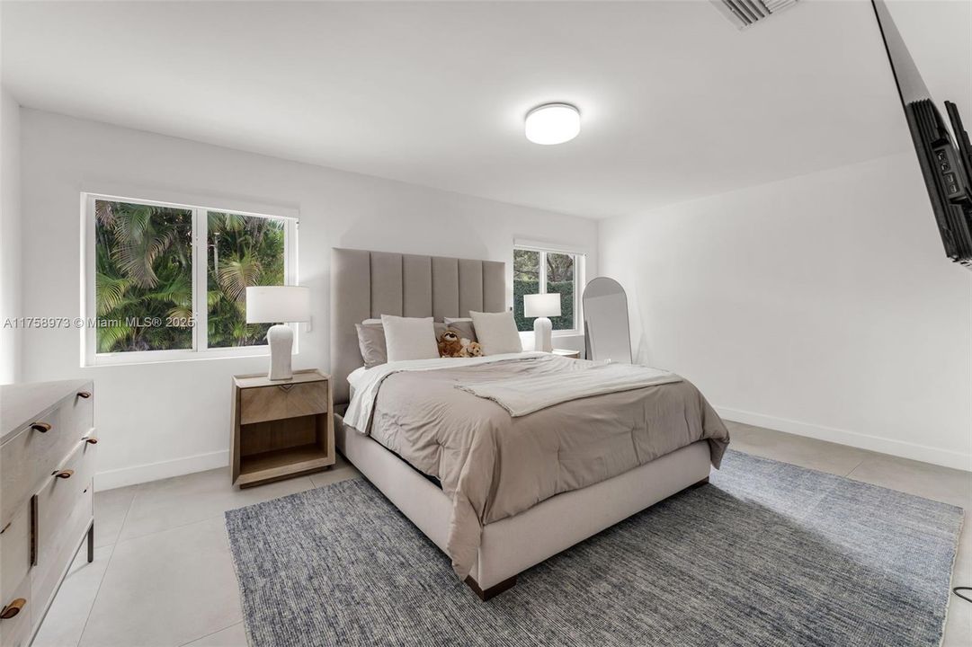 Недавно продано: $2,500,000 (4 спален, 4 ванн, 2050 Квадратных фут)