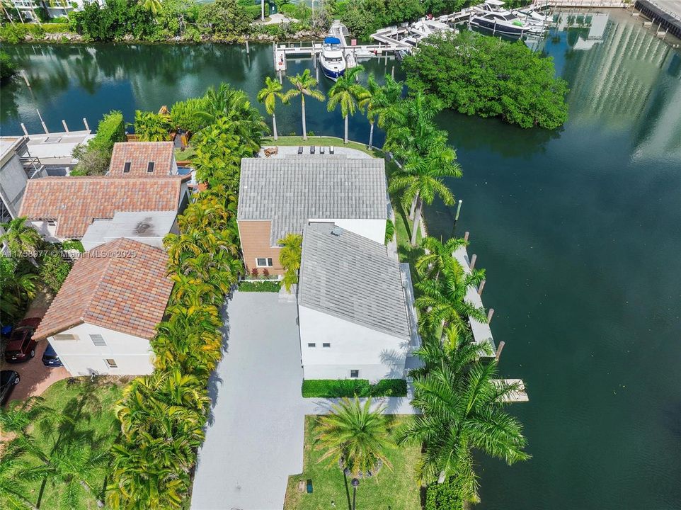 For Rent: $26,000 (4 beds, 3 baths, 2991 Square Feet)