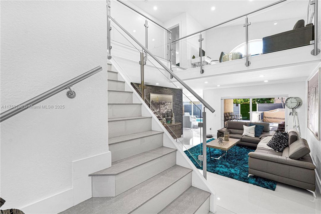 Recently Rented: $6,000 (4 beds, 2 baths, 2258 Square Feet)