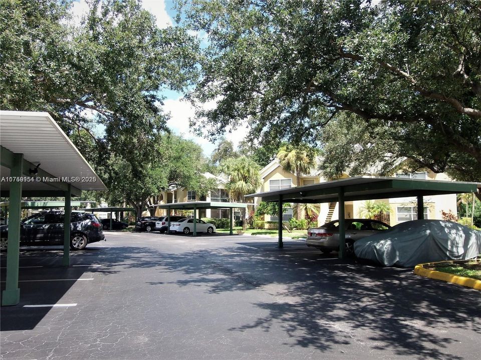 Recientemente alquilado: $1,400 (2 camas, 2 baños, 0 Pies cuadrados)