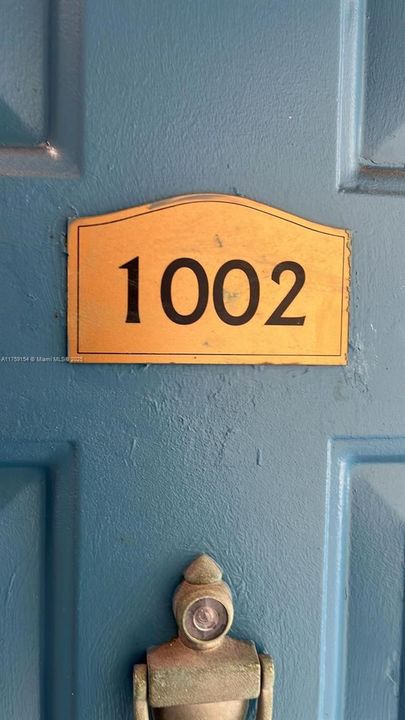 Recientemente alquilado: $1,400 (2 camas, 2 baños, 0 Pies cuadrados)