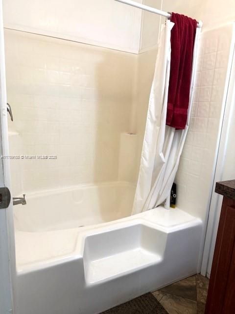 Vendido Recientemente: $235,000 (3 camas, 2 baños, 0 Pies cuadrados)