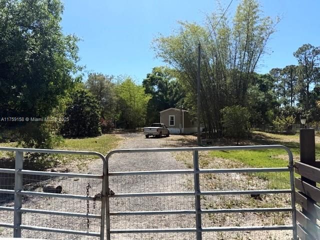 Vendido Recientemente: $235,000 (3 camas, 2 baños, 0 Pies cuadrados)