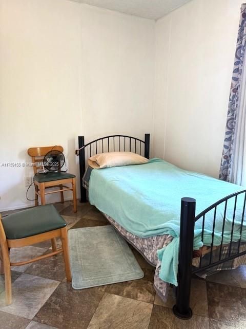 Vendido Recientemente: $235,000 (3 camas, 2 baños, 0 Pies cuadrados)