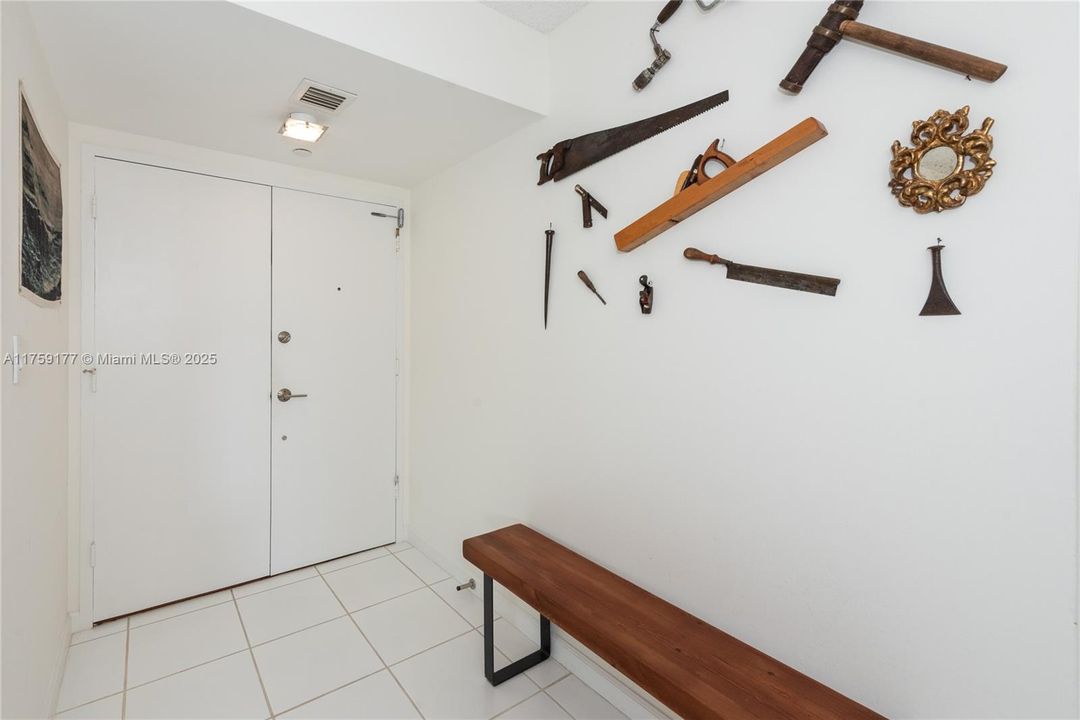 En Venta: $1,199,000 (2 camas, 2 baños, 1260 Pies cuadrados)