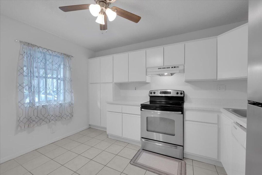 05-05- 4718 NW 82nd Ave 1706