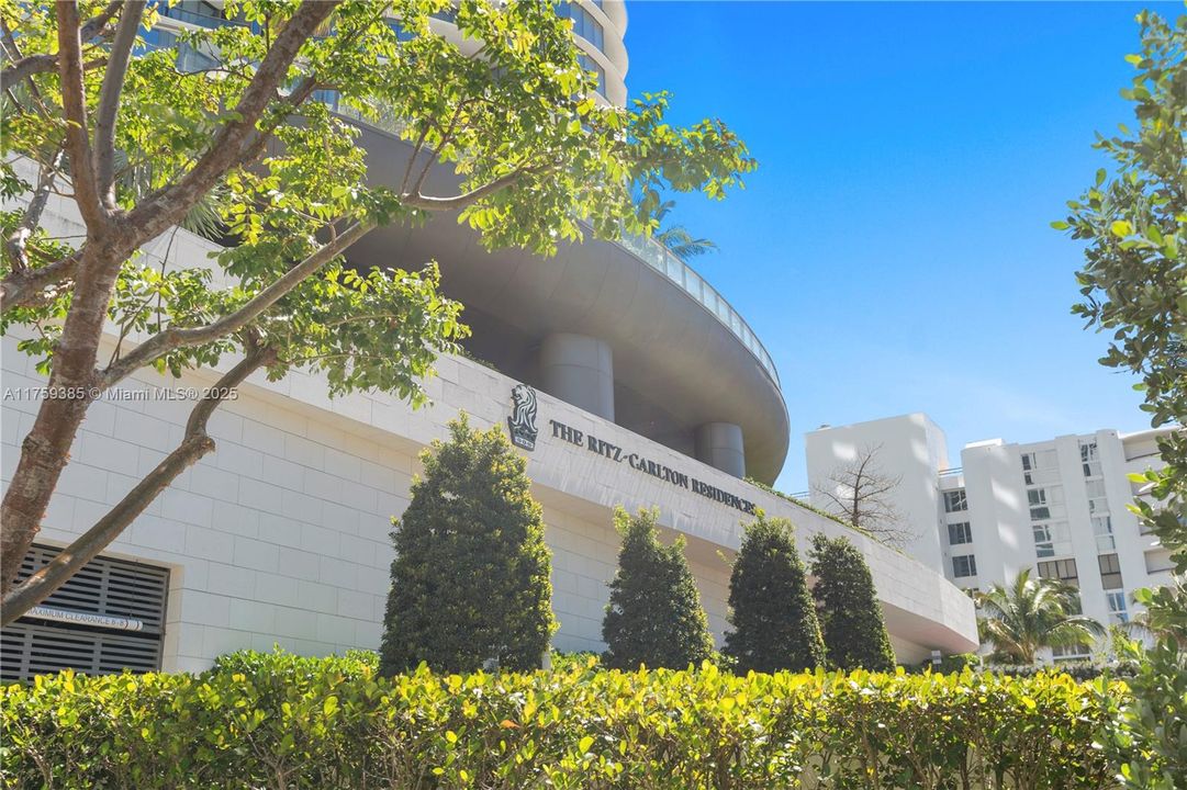 Recently Rented: $14,000 (2 beds, 2 baths, 1447 Square Feet)