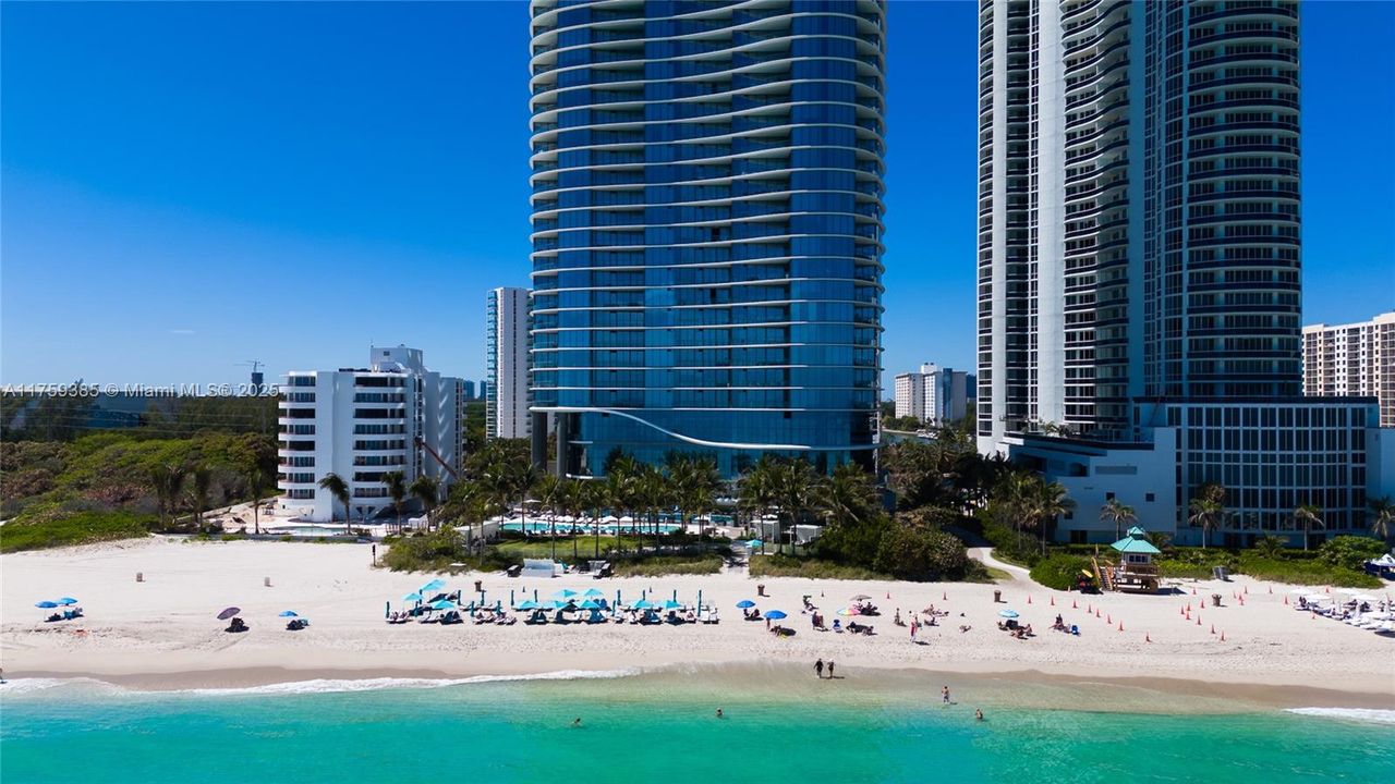 Recently Rented: $14,000 (2 beds, 2 baths, 1447 Square Feet)