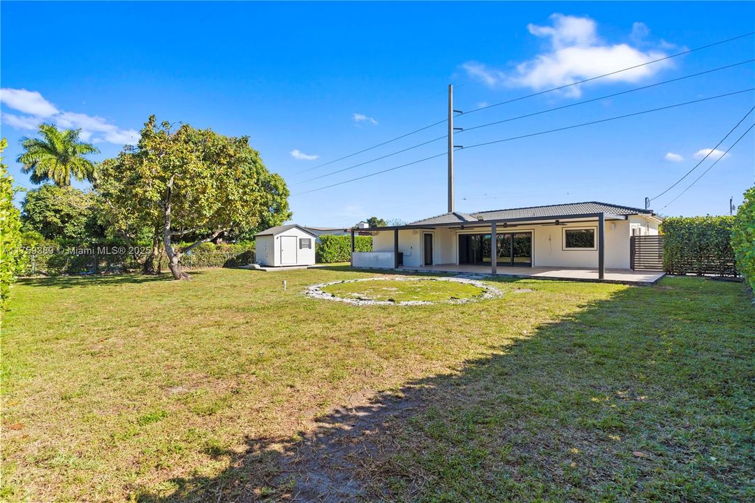 Recently Sold: $829,900 (4 beds, 2 baths, 1788 Square Feet)