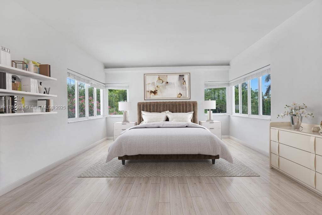 For Sale: $4,999,999 (4 beds, 3 baths, 3744 Square Feet)